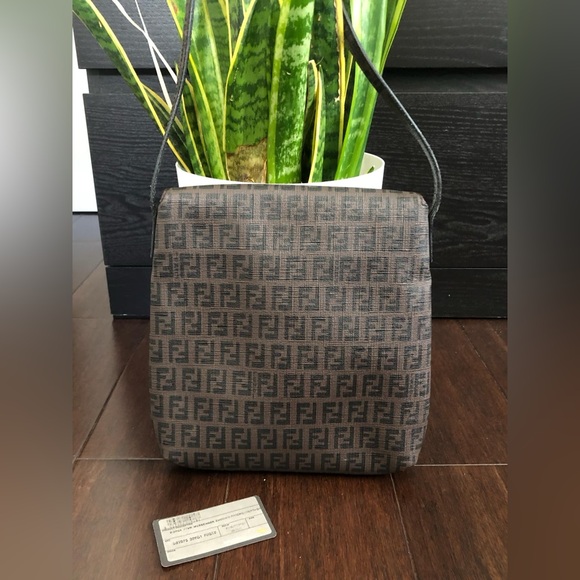 ❌SOLD❌ Authentic Fendi Zucchino Messenger Bag - Picture 12 of 16